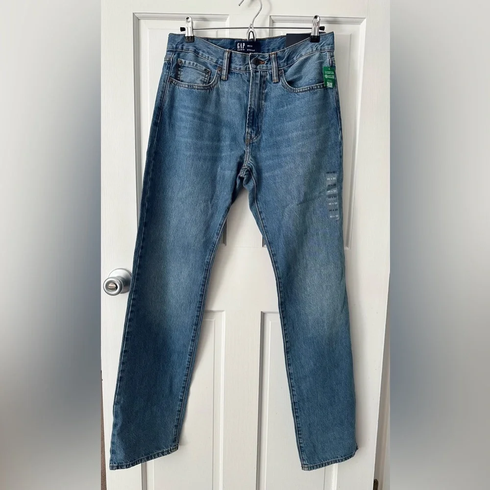 New! GAP Men's Classic Denim Mid-rise Straight Jeans 30x32